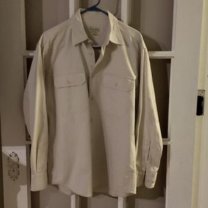 Like New men's Cabela shirt. Size medium.